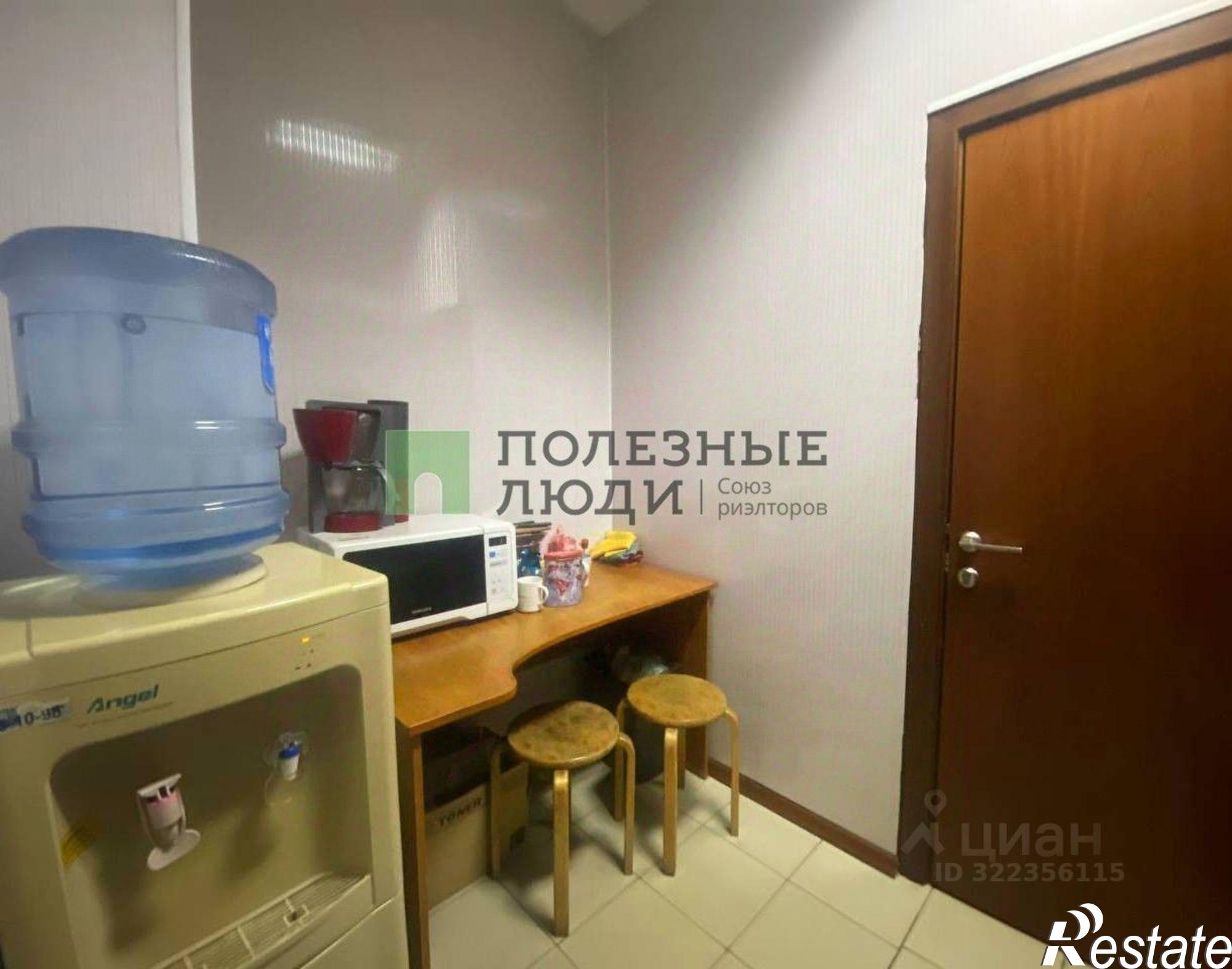 Купить помещение свободного назначения за 11 469 700 рублей на Московский пер, 5