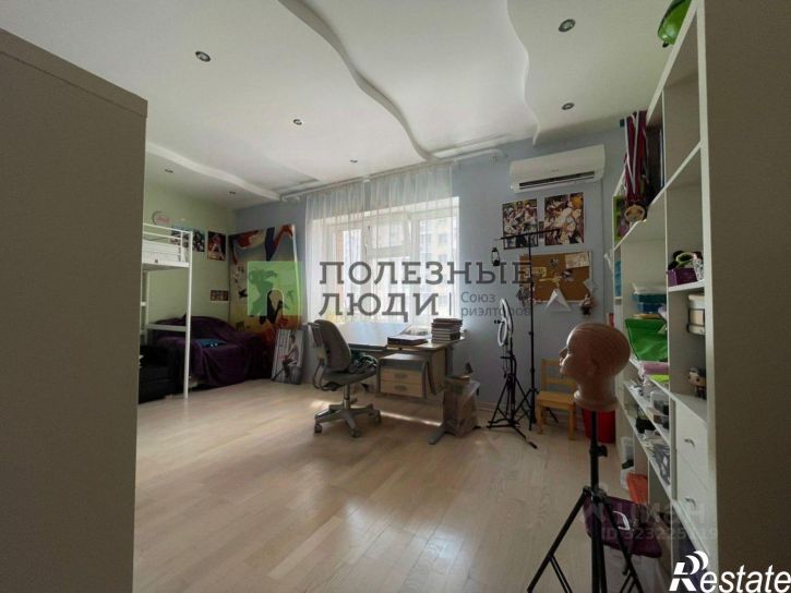 4-комн квартира Советская улица, 15,  д. 15