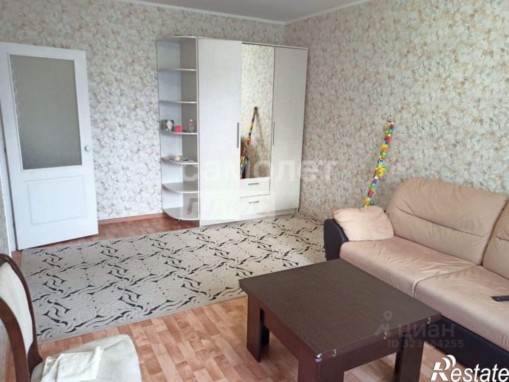 2-комн квартира бульвар Молодёжи, 15,  д. 15