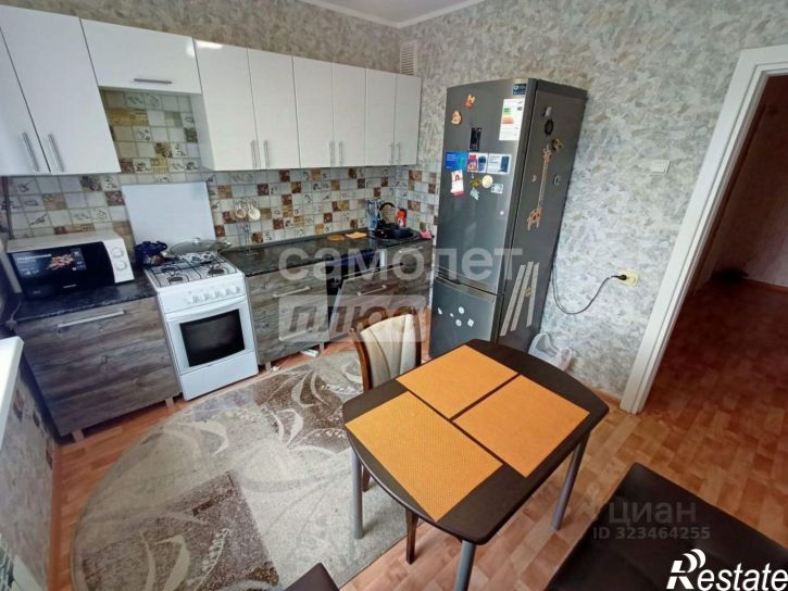 2-комн квартира бульвар Молодёжи, 15,  д. 15