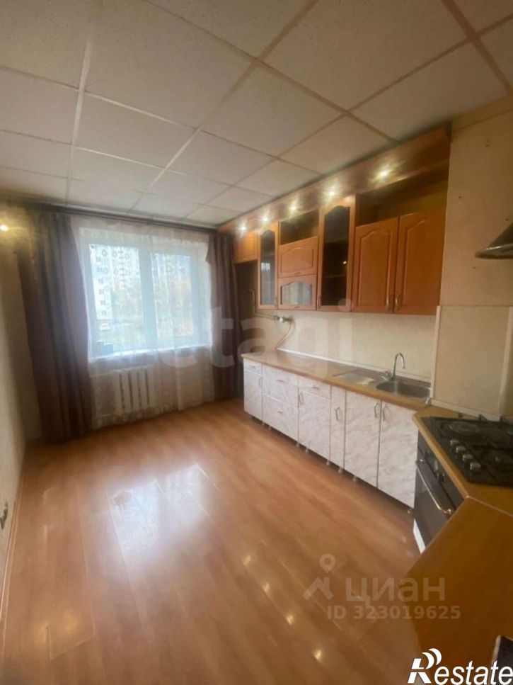 3-комн квартира улица Дмитрия Блынского, 12,  д. 12