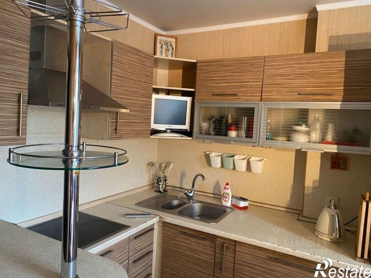 3-комн квартира Октябрьская улица, 77,  д. 77