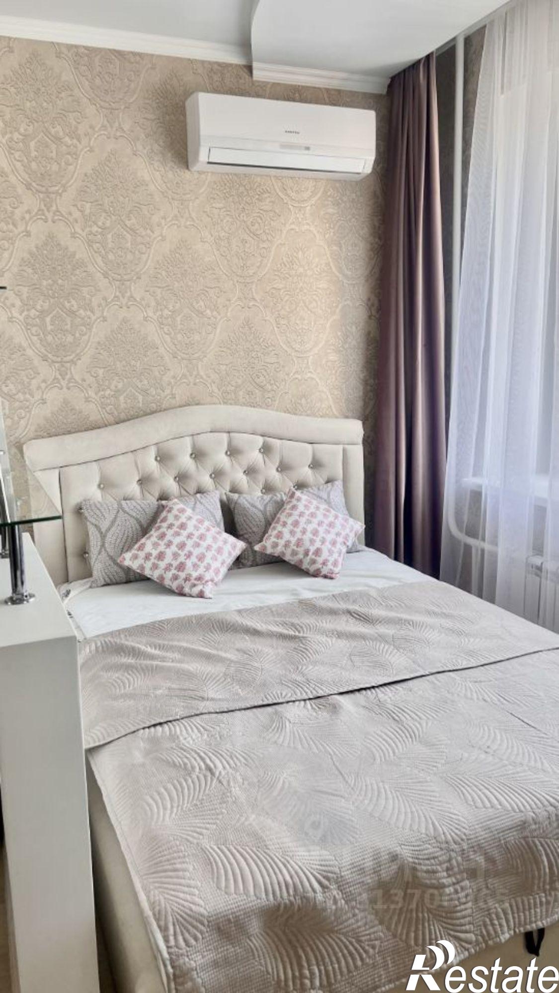 Сдать квартиру за 36 000 рублей на ул Андрианова, 39