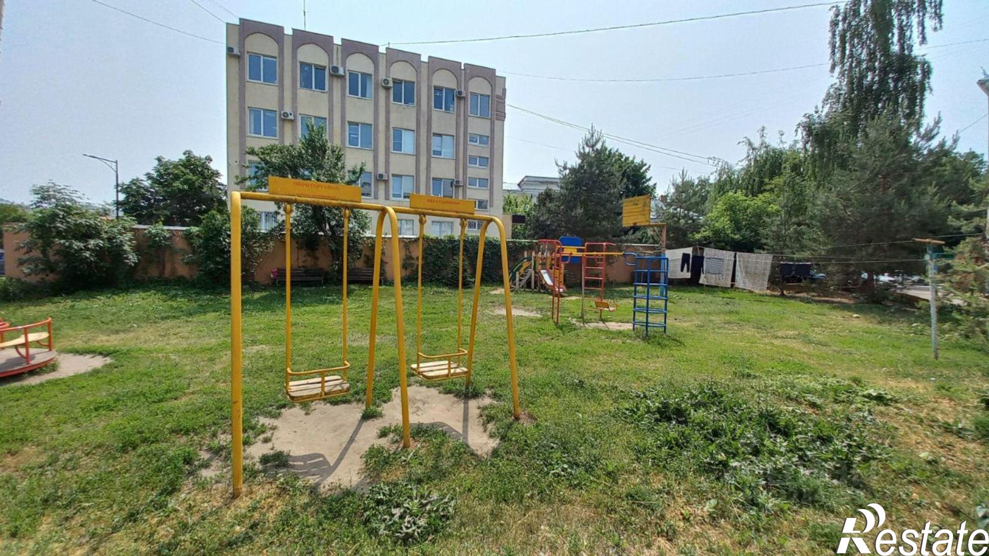 Купить квартиру за 3 998 000 рублей на ул Комсомольская, 85