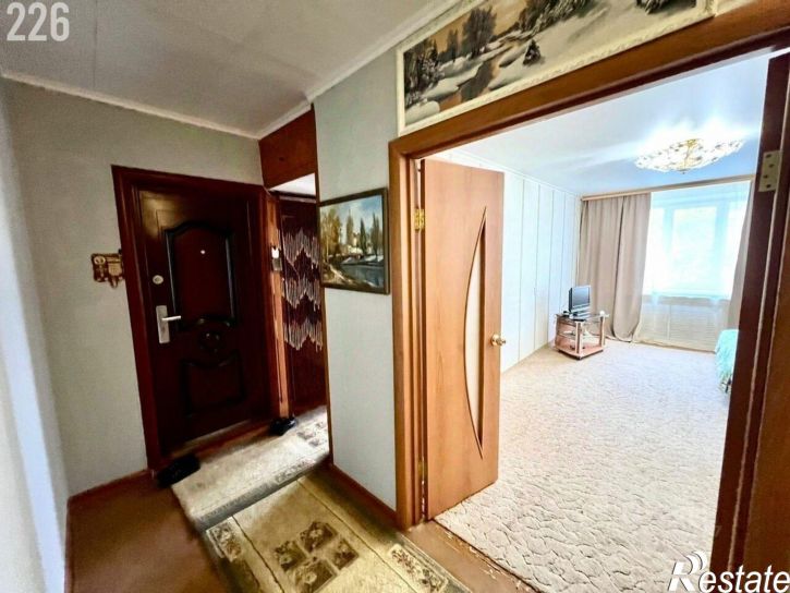 3-комн квартира улица Кузнецова, 2,  д. 2