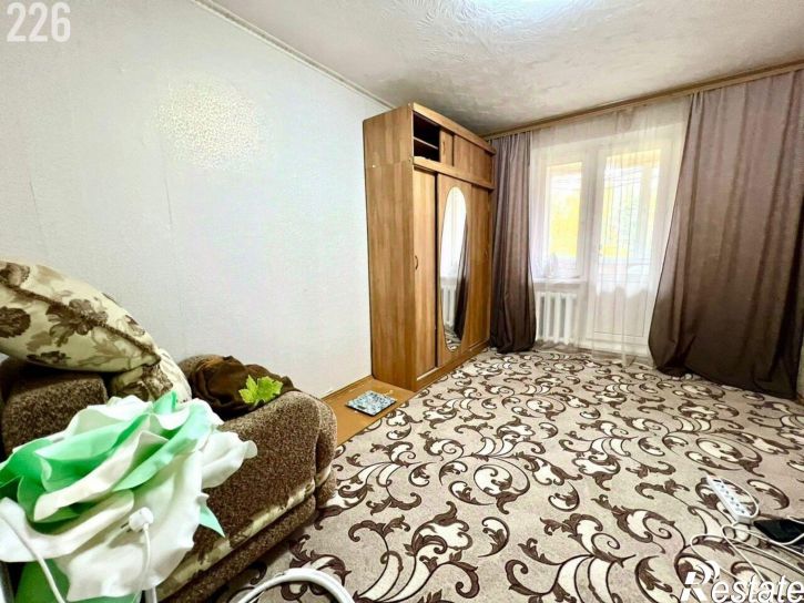 3-комн квартира улица Кузнецова, 2,  д. 2