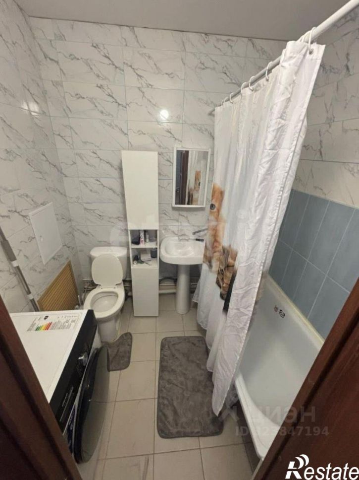 1-комн квартира ул Зареченская, 2 3,  д. 2 3,  к. 3