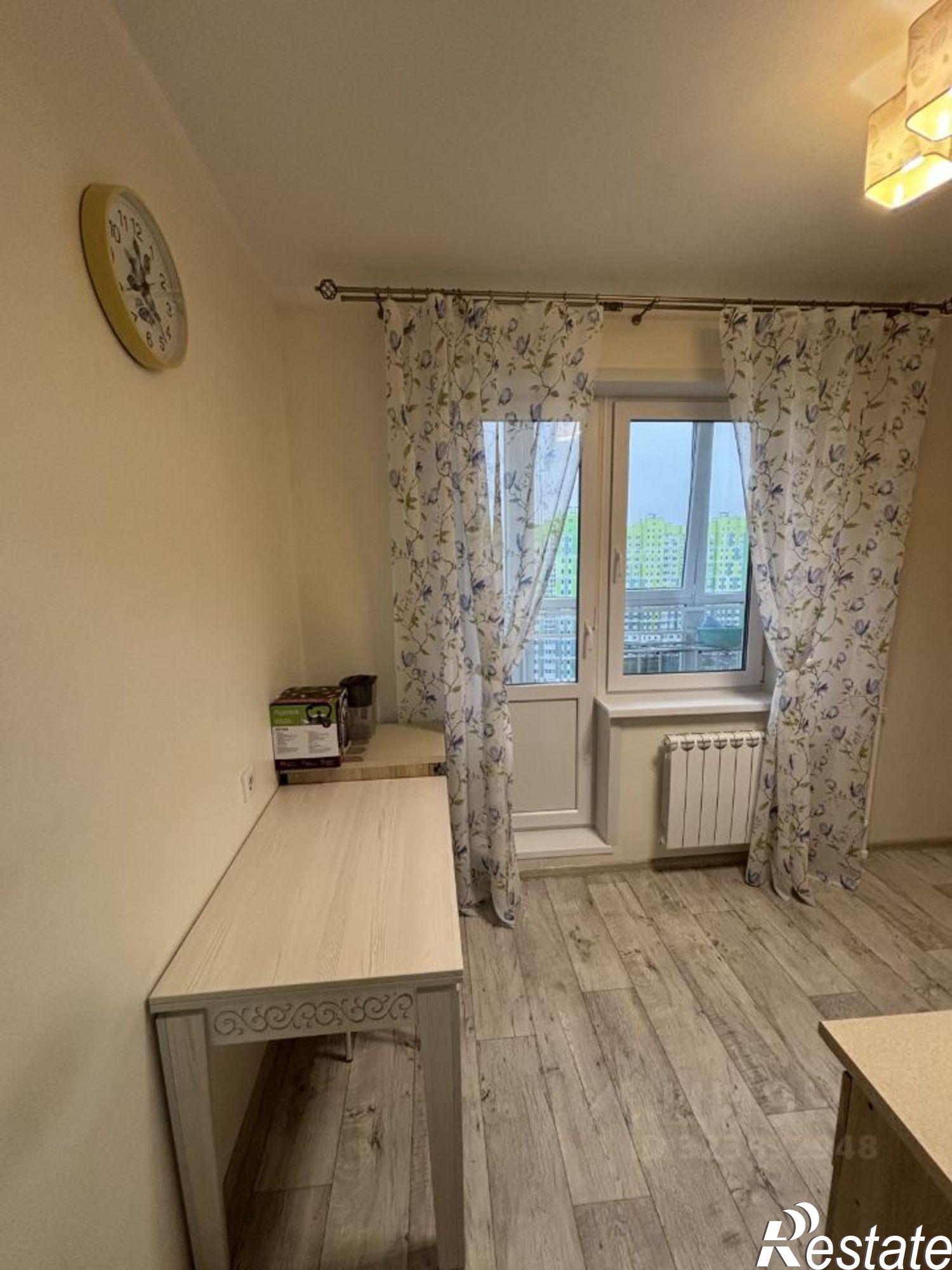 Сдать квартиру за 20 000 рублей на ул Космонавтов, 48 1