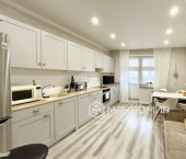 3-комн, 95кв м, этаж 9/17 улица Андрианова, 31