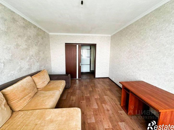 3-комн квартира ул Бурова, 38,  д. 38