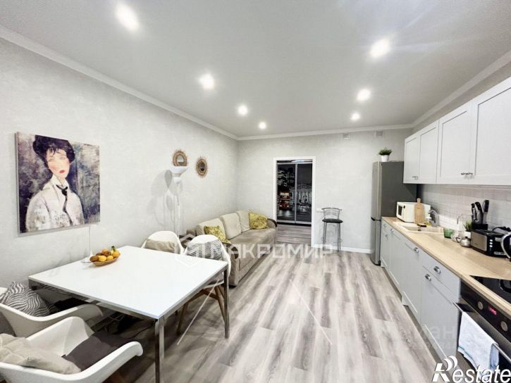 3-комн квартира улица Андрианова, 31,  д. 31