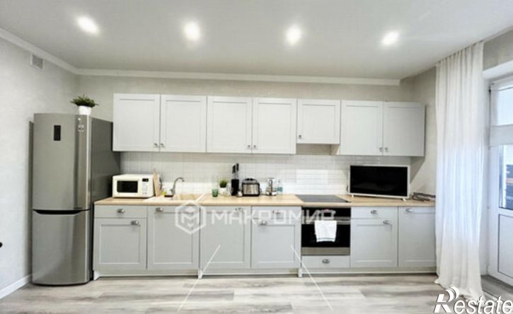 3-комн квартира улица Андрианова, 31,  д. 31