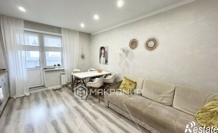 3-комн квартира улица Андрианова, 31,  д. 31