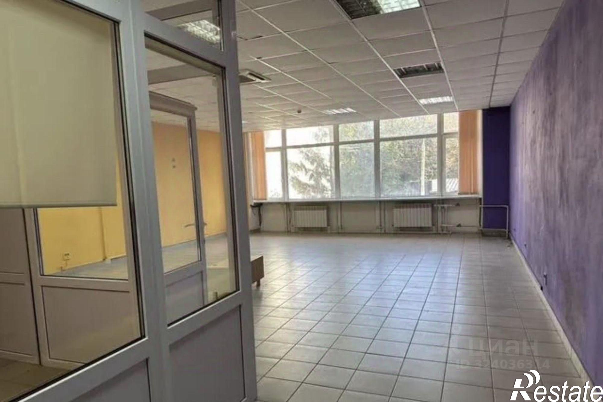 Сдать офис, помещение под офис за 71 890 рублей на Октябрьская улица, 38