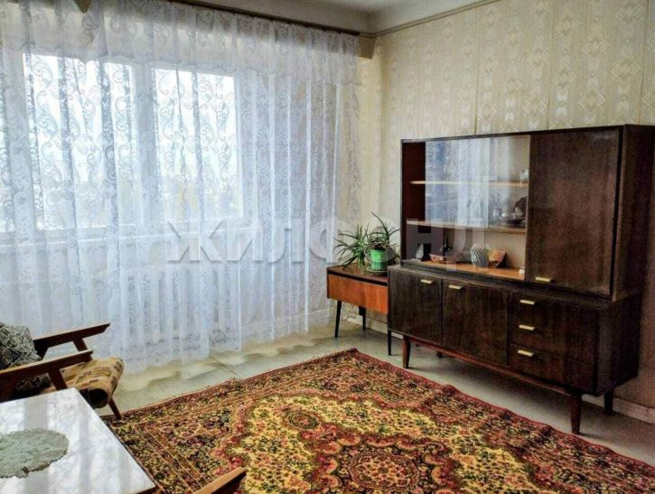 3-комн квартира Поликарпова площадь, д.10