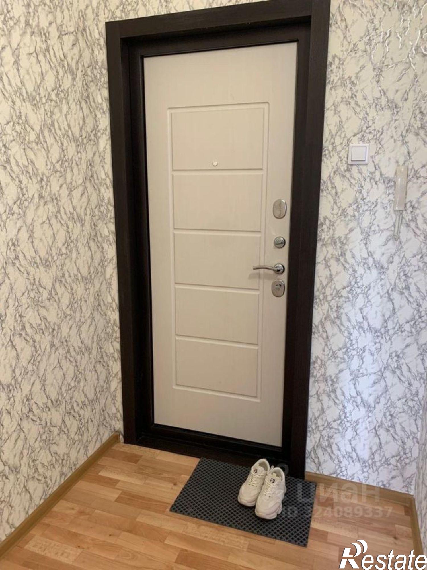 Сдать квартиру за 18 000 рублей на улица Зеленина, 6