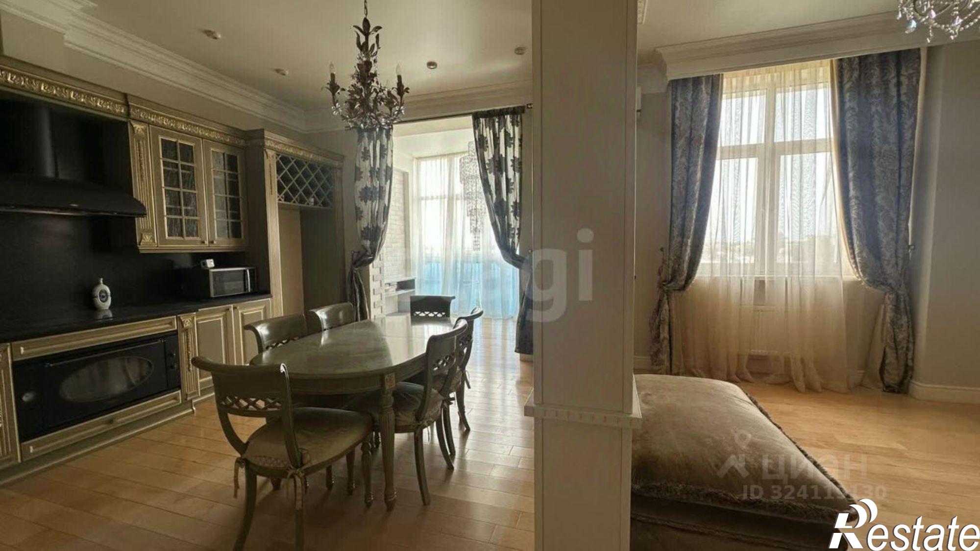 Купить квартиру за 25 000 000 рублей на Красноармейская улица, 1