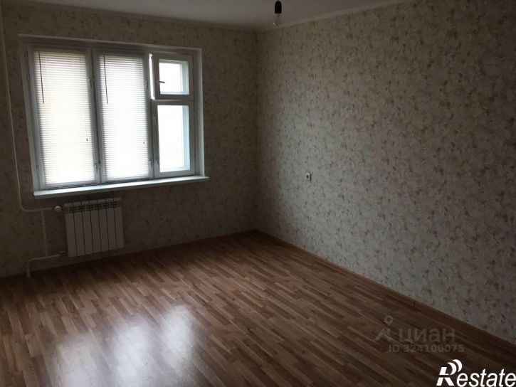 3-комн квартира улица Емлютина, 16,  д. 16