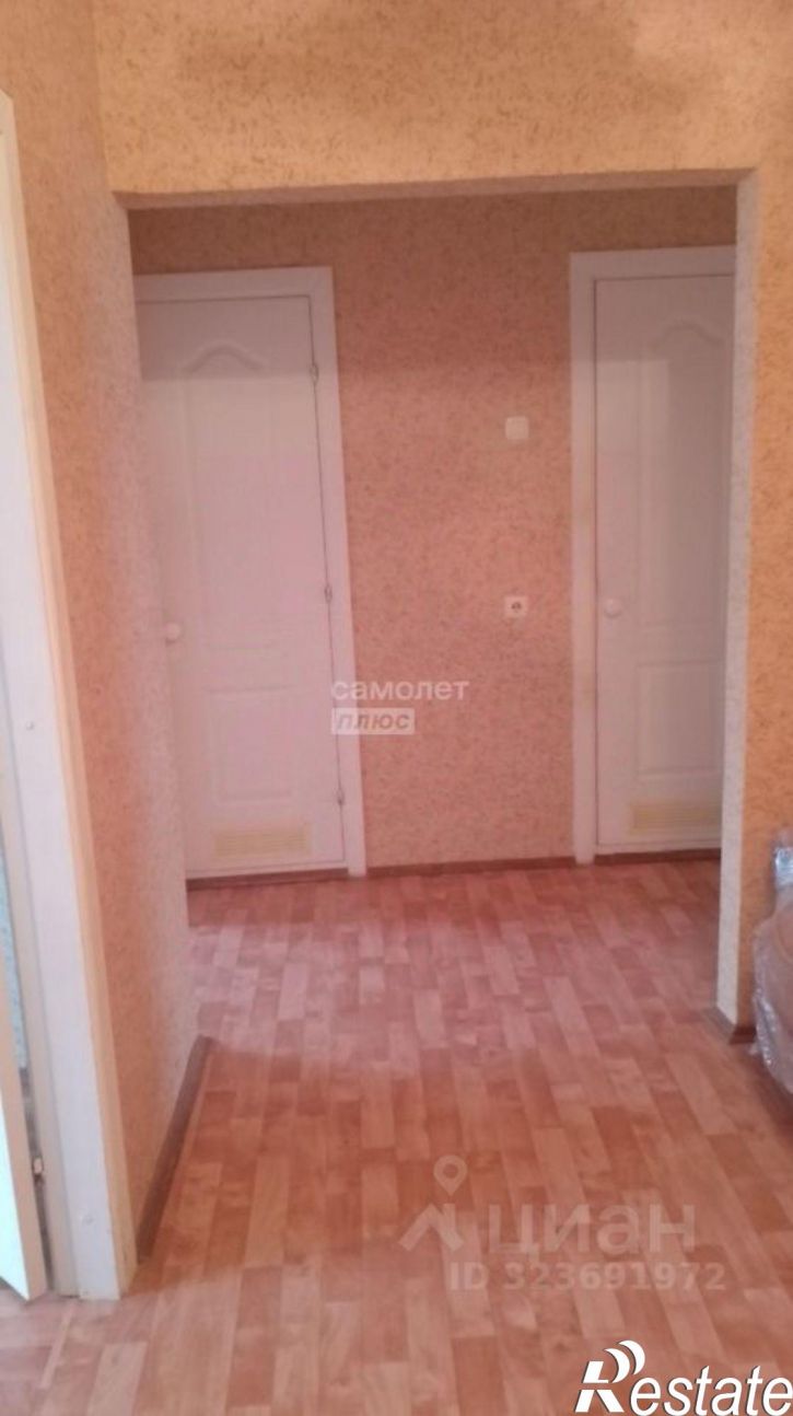 3-комн квартира б-р Молодежи, 6,  д. 6