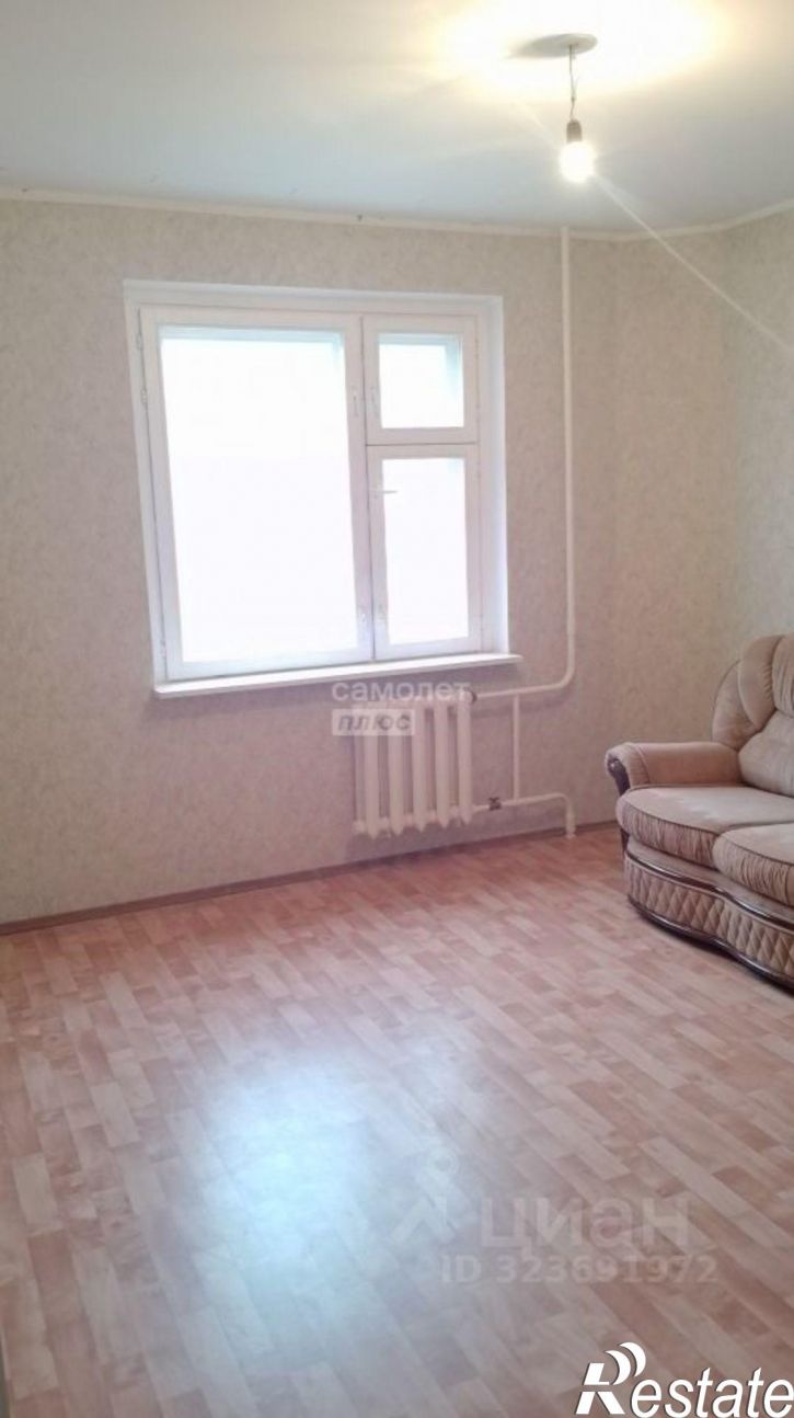 3-комн квартира б-р Молодежи, 6,  д. 6