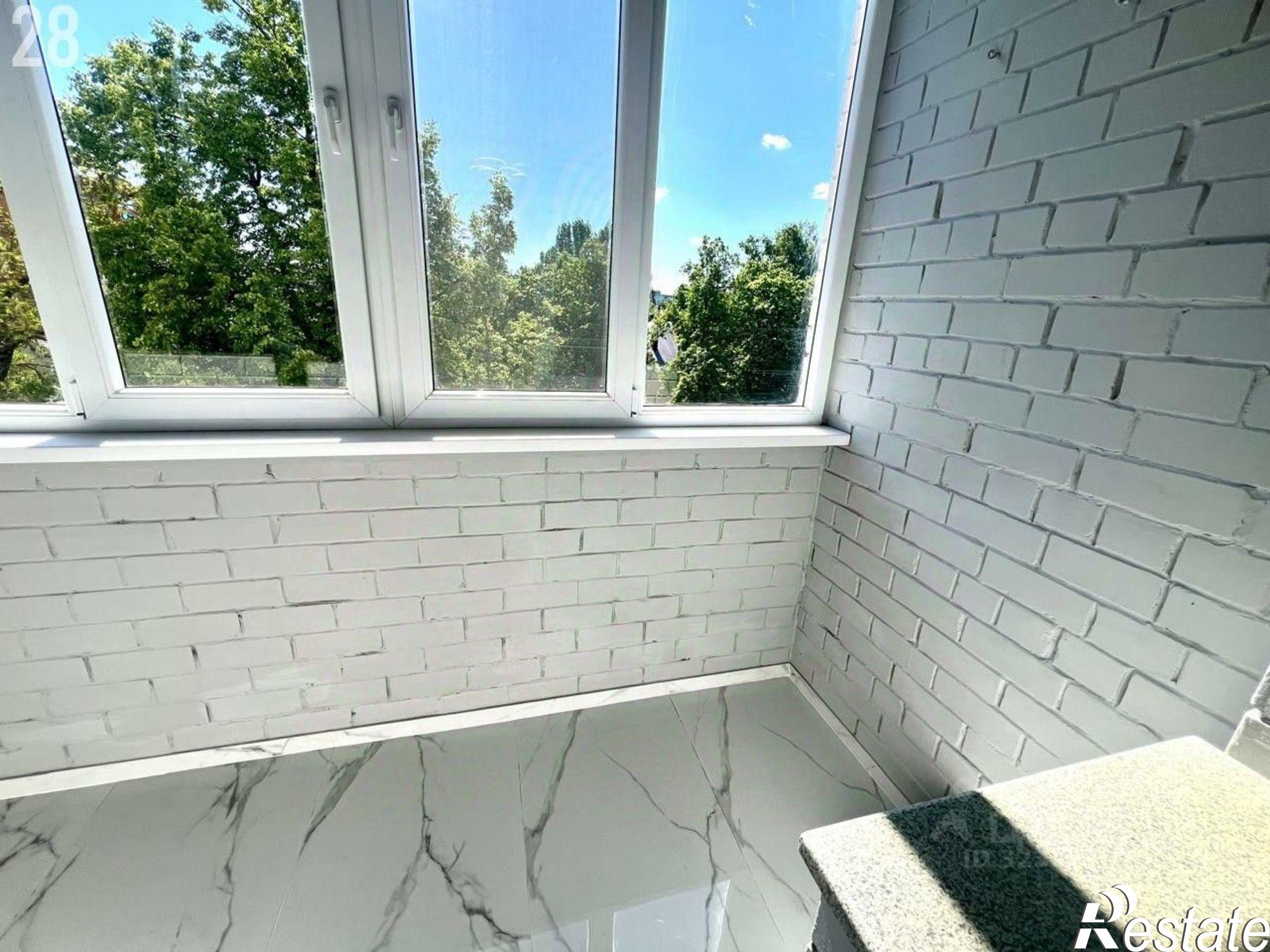 Сдать квартиру за 30 000 рублей на ул Лескова, 3