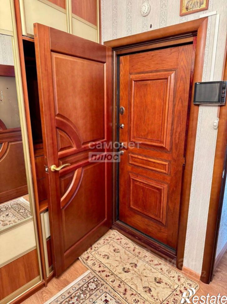 3-комн квартира бульвар Молодёжи, 15,  д. 15