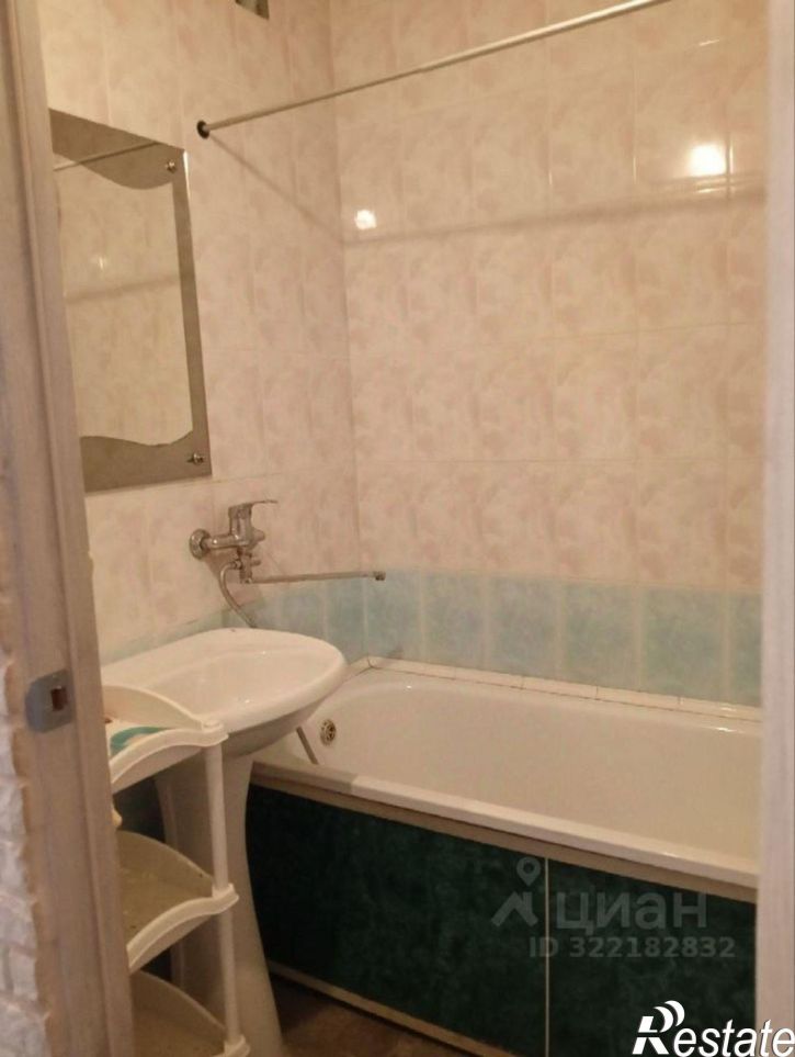 3-комн квартира Костомаровская улица, 1,  д. 1