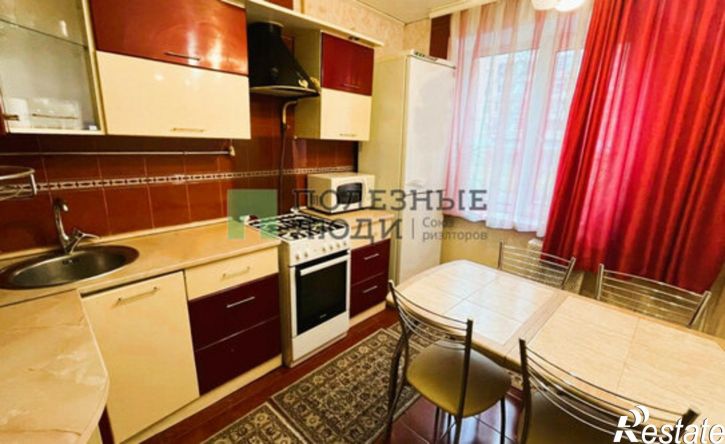 3-комн квартира ул Комсомольская, 282,  д. 282