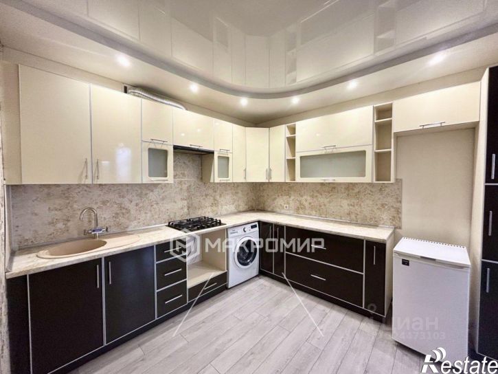 1-комн квартира ул Емлютина, 12,  д. 12