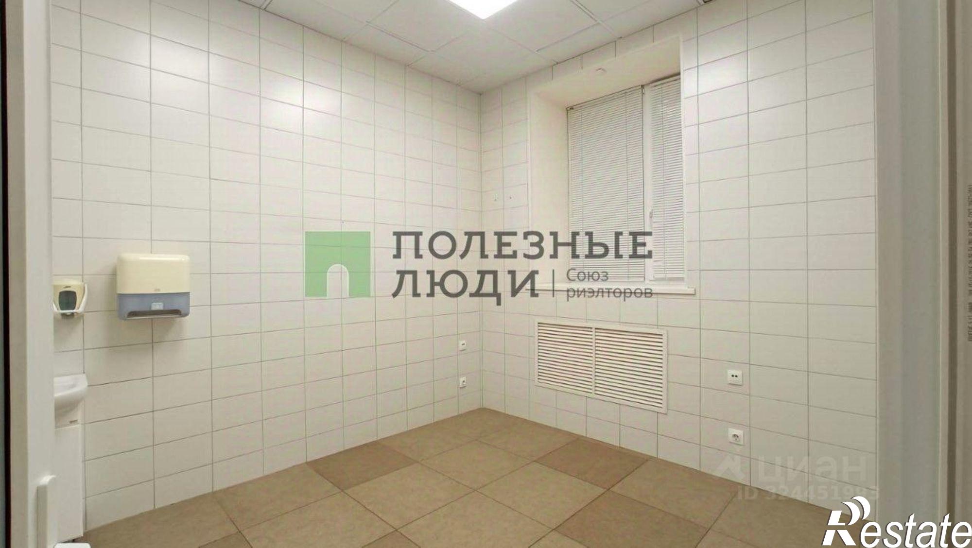 Купить помещение свободного назначения за 26 933 800 рублей на ул Ленина, 37