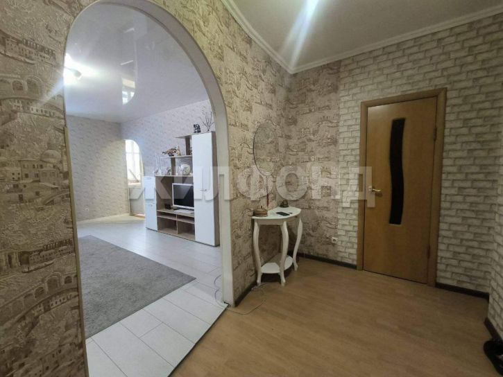 1-комн квартира 8 Марта улица, д.1