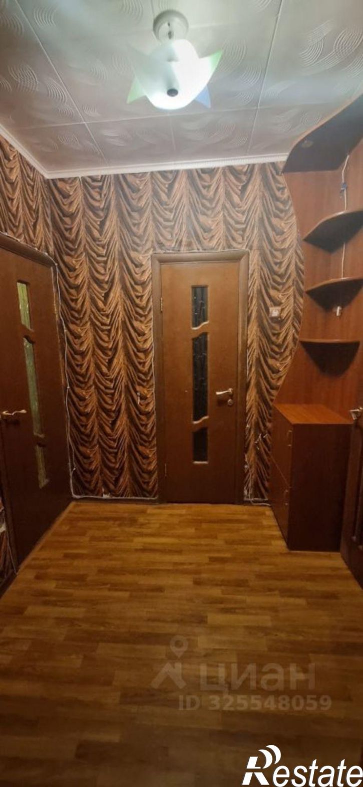 1-комн квартира ул Космонавтов, 3,  д. 3