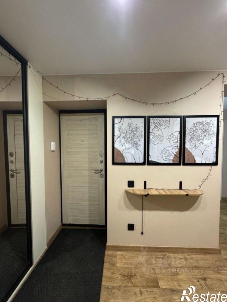 4-комн квартира ул Андрианова, 12,  д. 12