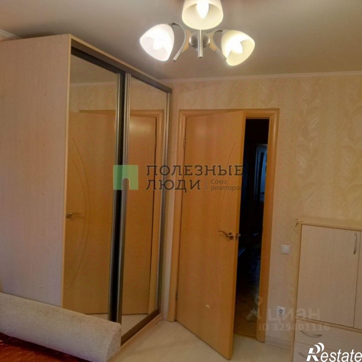 3-комн квартира ул Полесская, 8,  д. 8