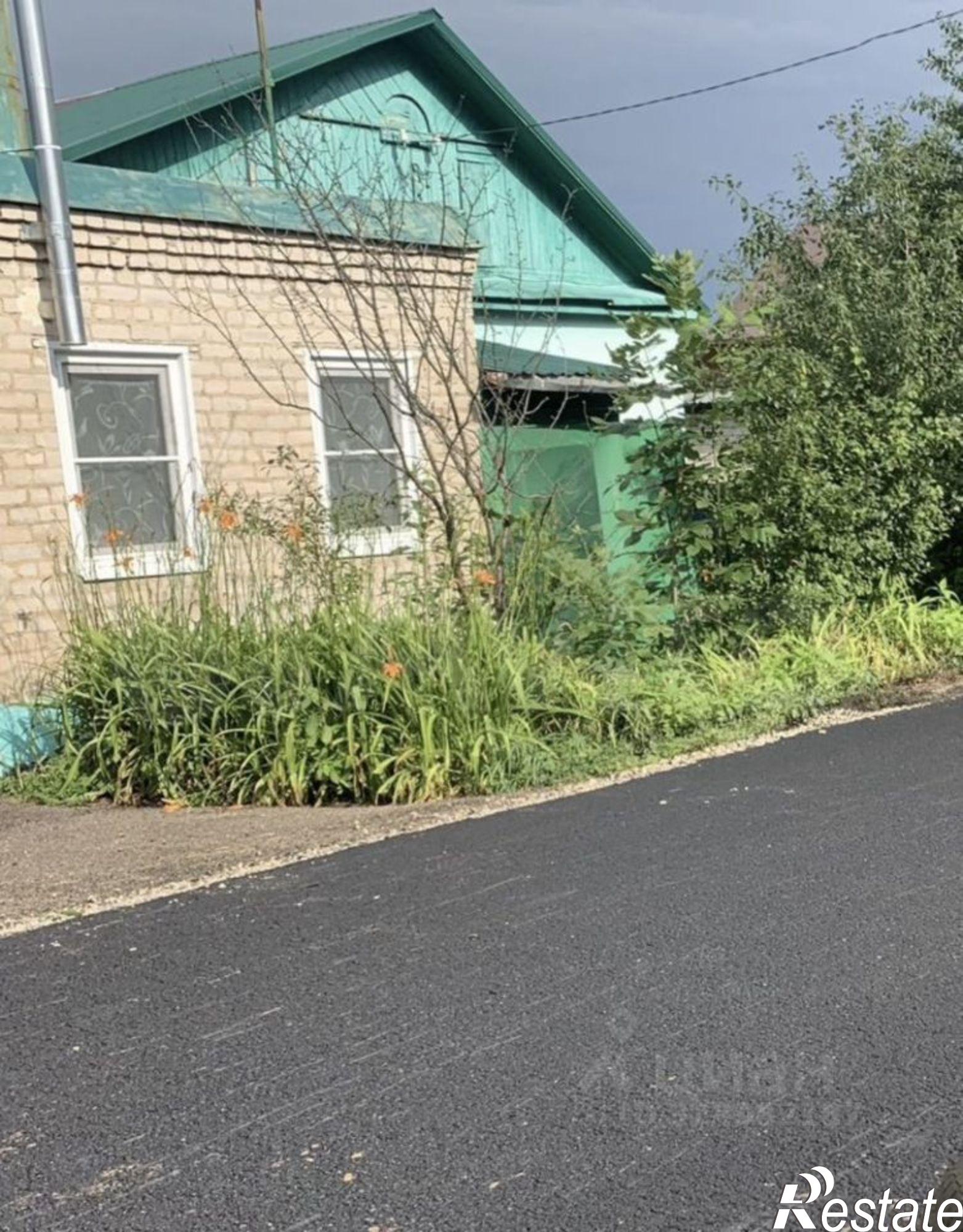 Купить дачу, дом, коттедж за 2 300 000 рублей на Тепловозный пер, 12