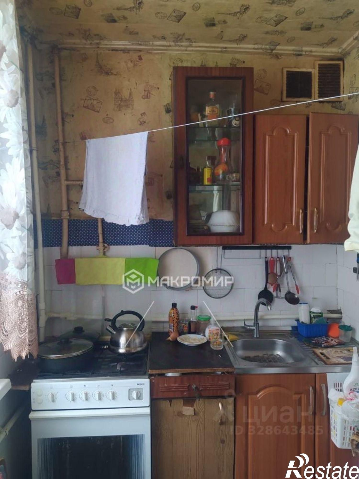 Сдать комнату за 10 000 рублей на ул Калинина, 3