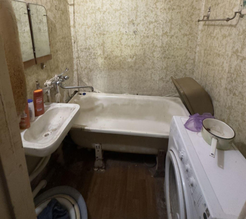 Продажа 3-комн квартиры 8 Марта, 27