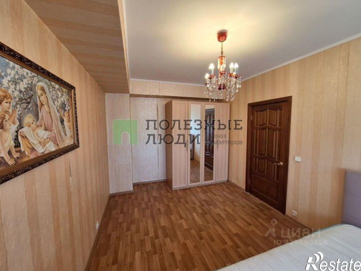 3-комн квартира площадь Поликарпова, 10,  д. 10