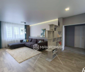 3-комн, 92кв м, этаж 10/16 ул Андрианова, 37