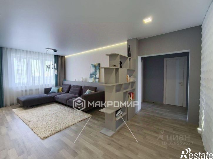3-комн квартира ул Андрианова, 37,  д. 37