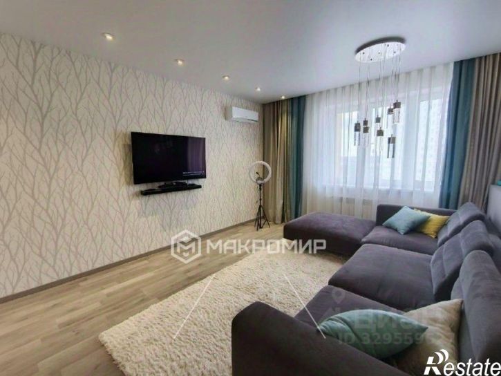 3-комн квартира ул Андрианова, 37,  д. 37