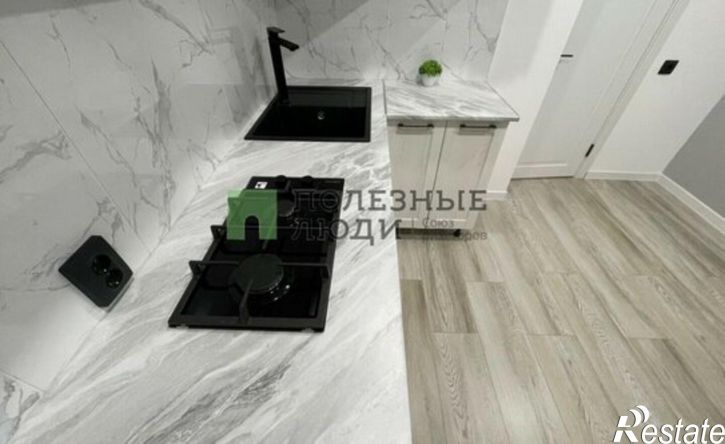 2-комн квартира ул Новикова, 8,  д. 8