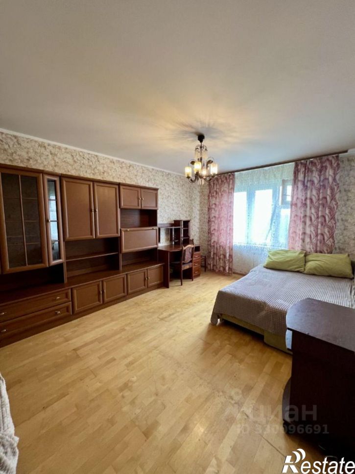 2-комн квартира ул Емлютина, 14,  д. 14