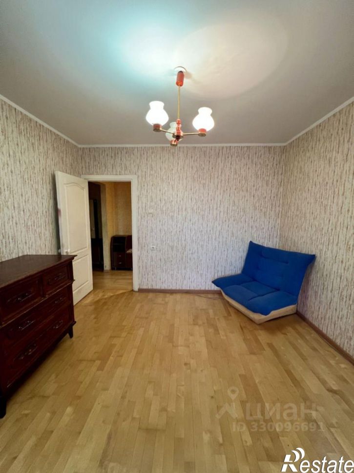 2-комн квартира ул Емлютина, 14,  д. 14