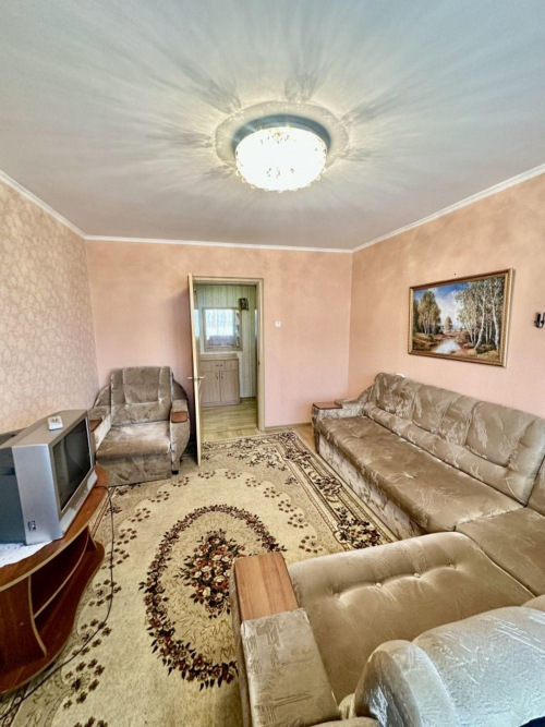 Продажа 2-комн квартиры Часовая, 45