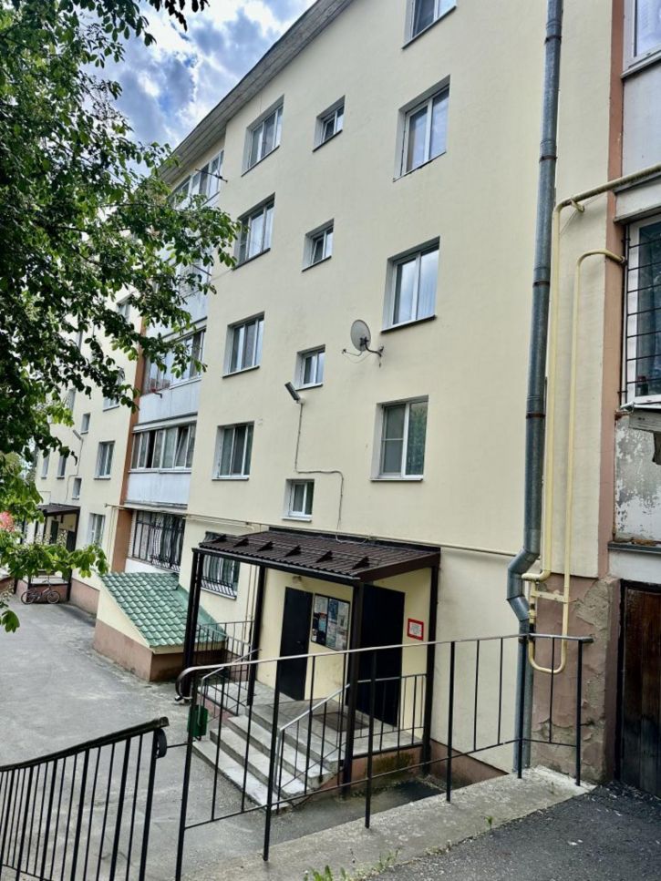 2-комн квартира Часовая, 45