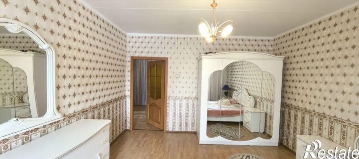 3-комн квартира ул Салтыкова-Щедрина, 4,  д. 4