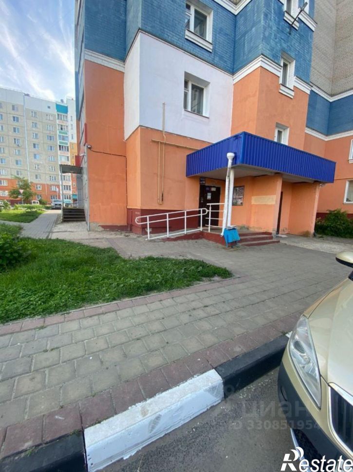 2-комн квартира улица Емлютина, 14,  д. 14