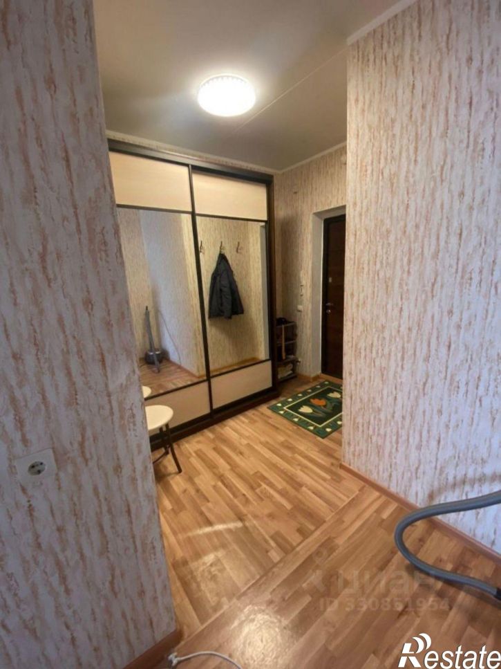 2-комн квартира улица Емлютина, 14,  д. 14