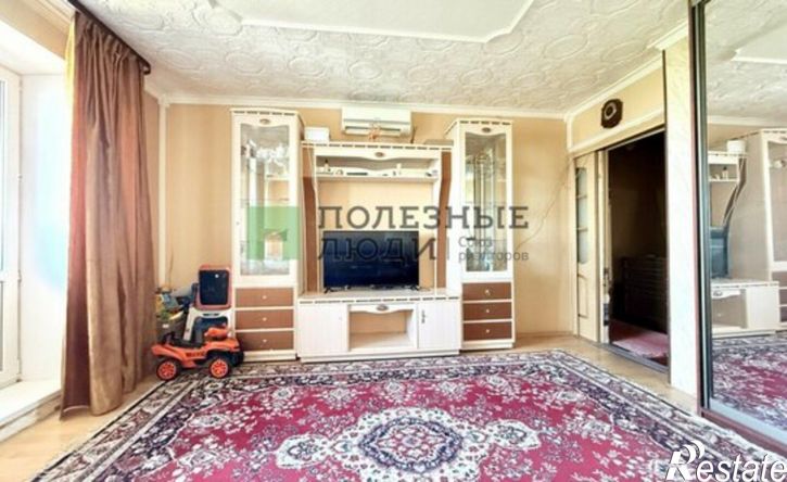 3-комн квартира ул Паровозная, 5,  д. 5